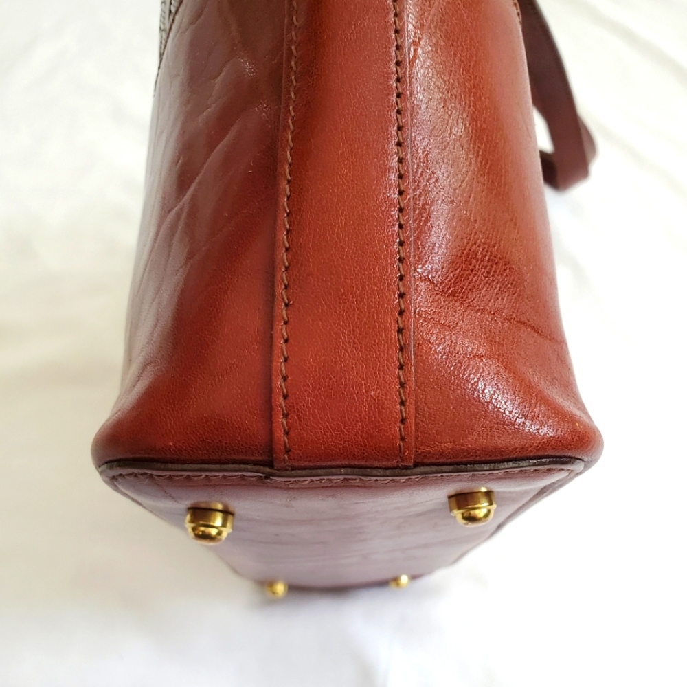 Brahmin Woven and Smooth Leather Tote in Chestnut Red. Size is 9”x12”x4”. - Picture 6 of 12